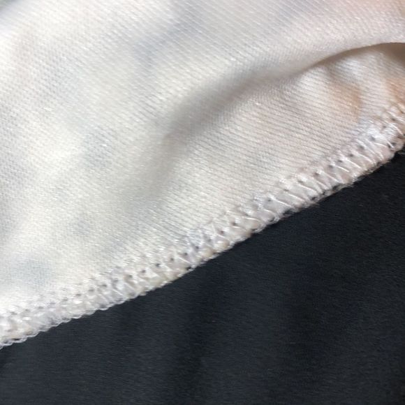 Mauve Brand Adorable High Neck w/ Lace Collar Black sz Med. hook and eye closure - Picture 9 of 13